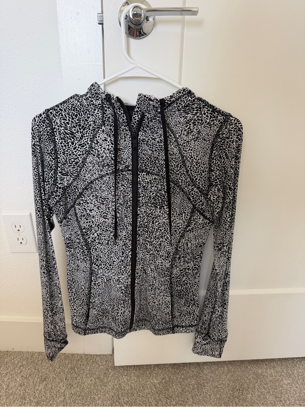 lululemon athletica Black & White Printed Zip Hoodie - Women